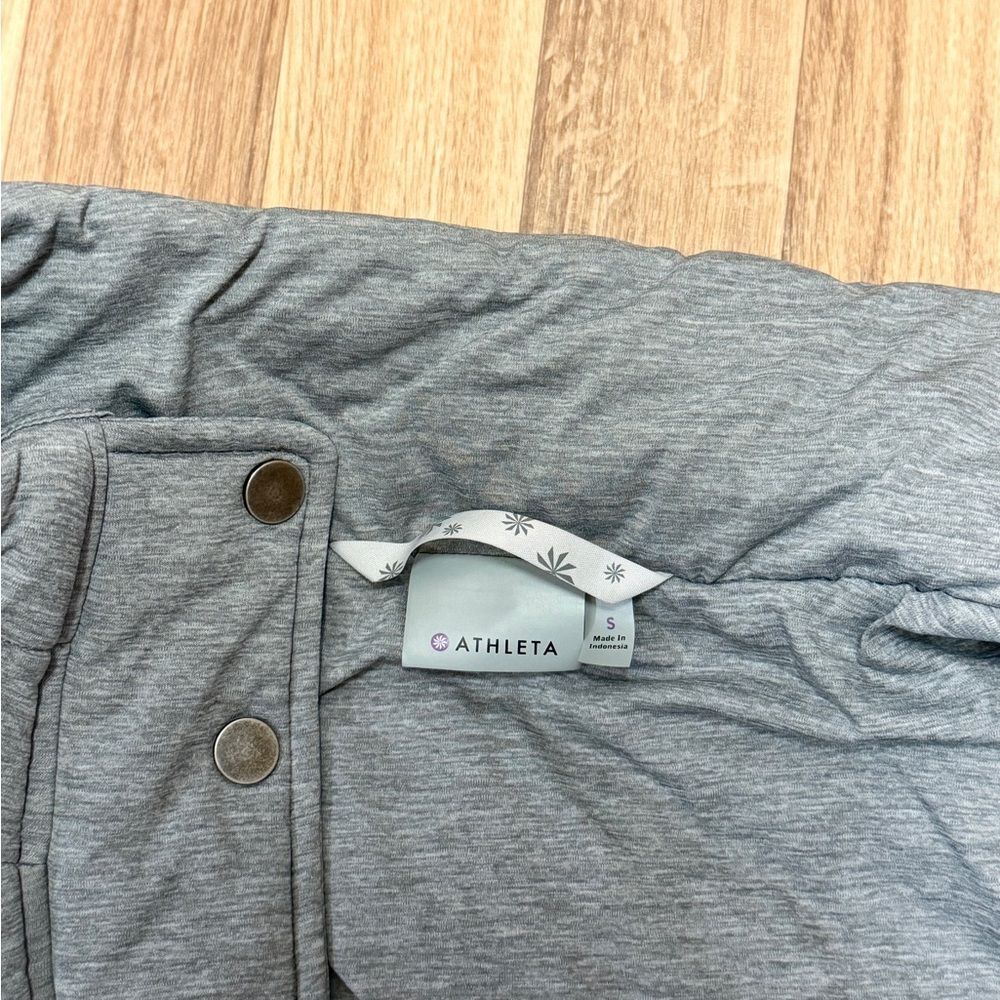 Athleta Icecap Gray Quilted Vest - Picture 6 of 6